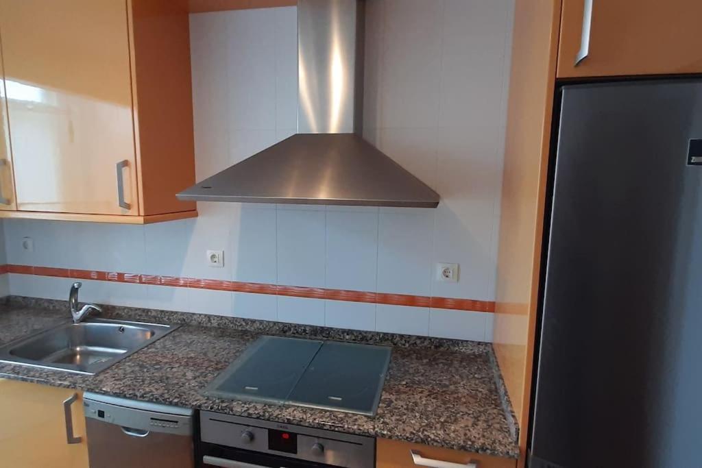 Ferienwohnung Apartamento 1ª Linea Con Vistas A La Playa San Cibrao Exterior foto