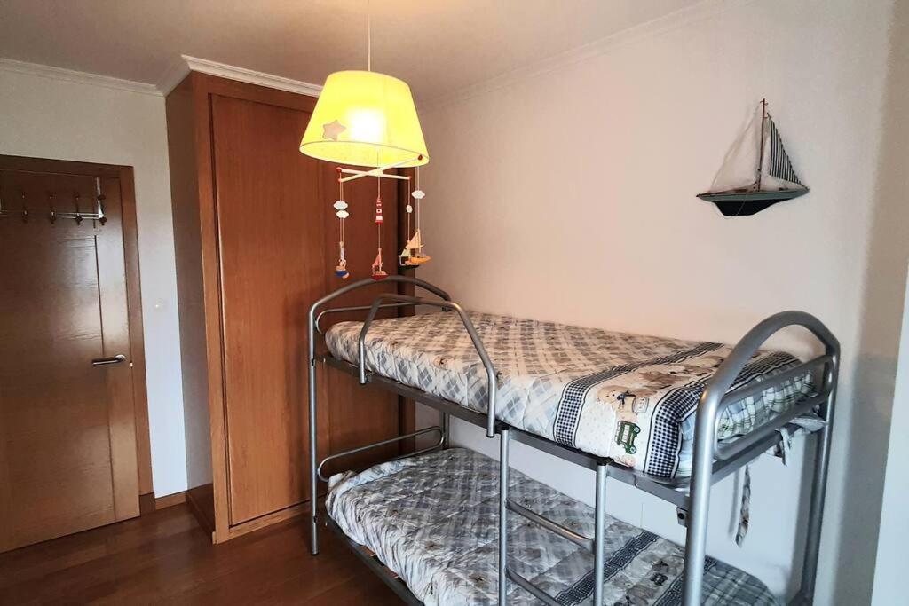 Ferienwohnung Apartamento 1ª Linea Con Vistas A La Playa San Cibrao Exterior foto